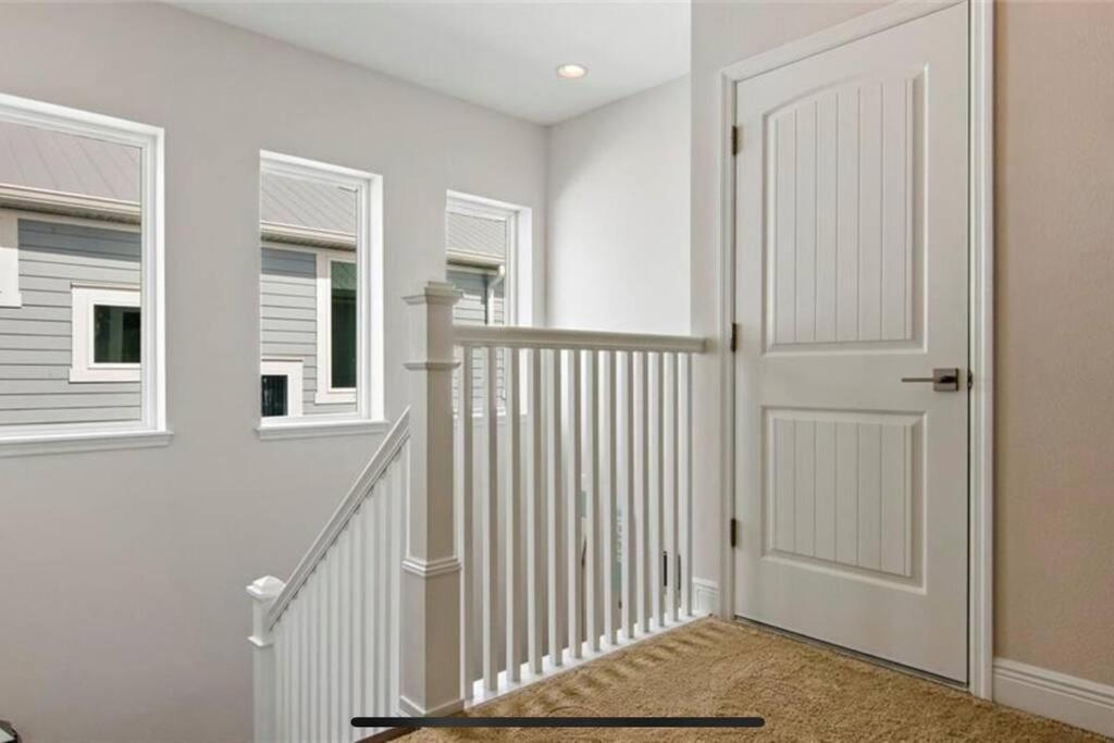 Luxurious Modern Townhouse Right Across Beach!! Table Tennis St. Pete Beach Exterior foto