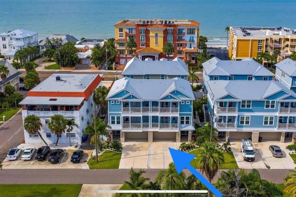 Luxurious Modern Townhouse Right Across Beach!! Table Tennis St. Pete Beach Exterior foto